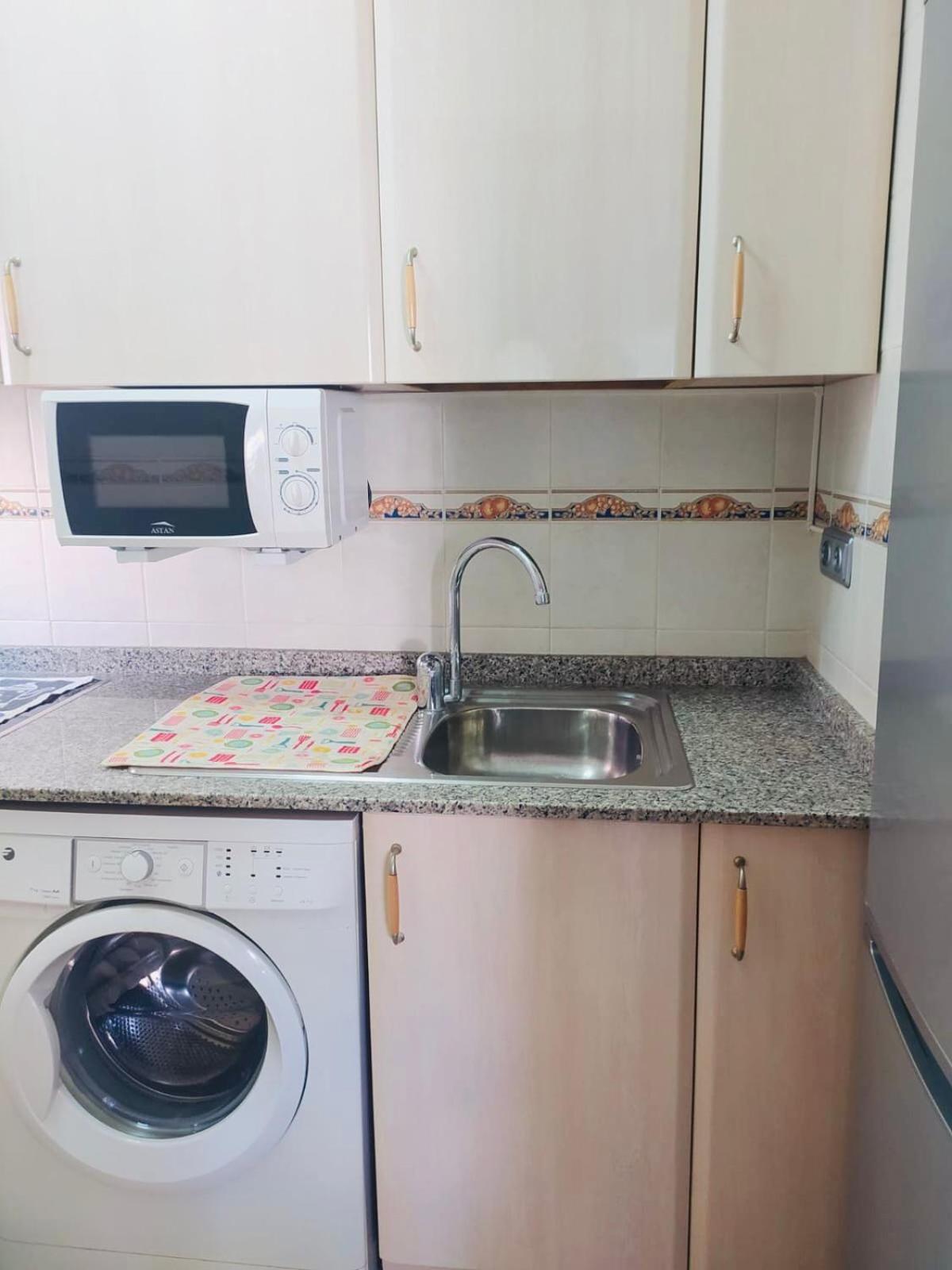 Eucalytus I Apartment Salou Bagian luar foto